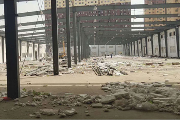 出售24加24米跨，192米長(zhǎng)，8米高，8米開(kāi)間庫(kù)房